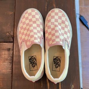 Vans pink checkered shoes